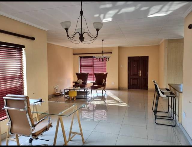 3 BEDROOM HOUSE FOR SALE IN HELDERWYK